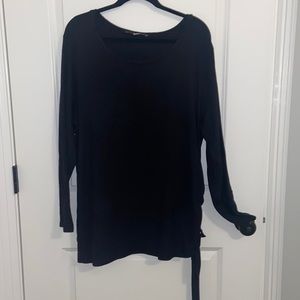 Loft Plus 16/18 black long sleeve tunic